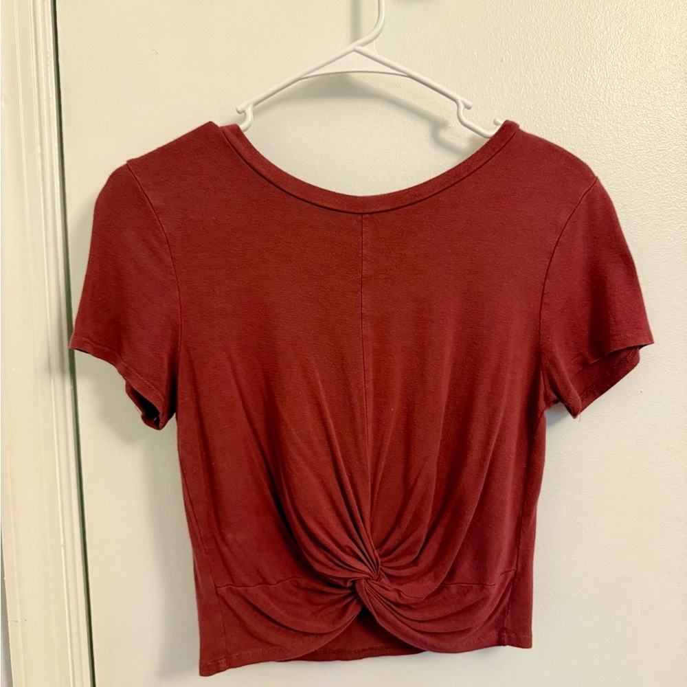 Women's Red Knotted Top